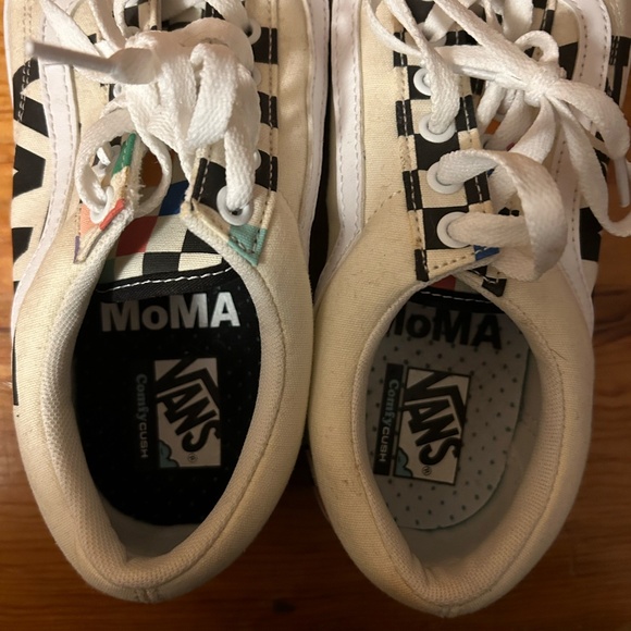 Vans MOMA - Picture 8 of 9